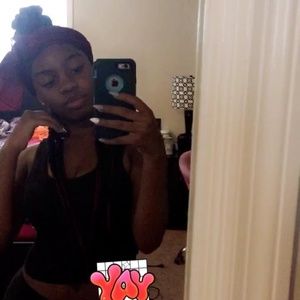 Meet your Posher, Keyah